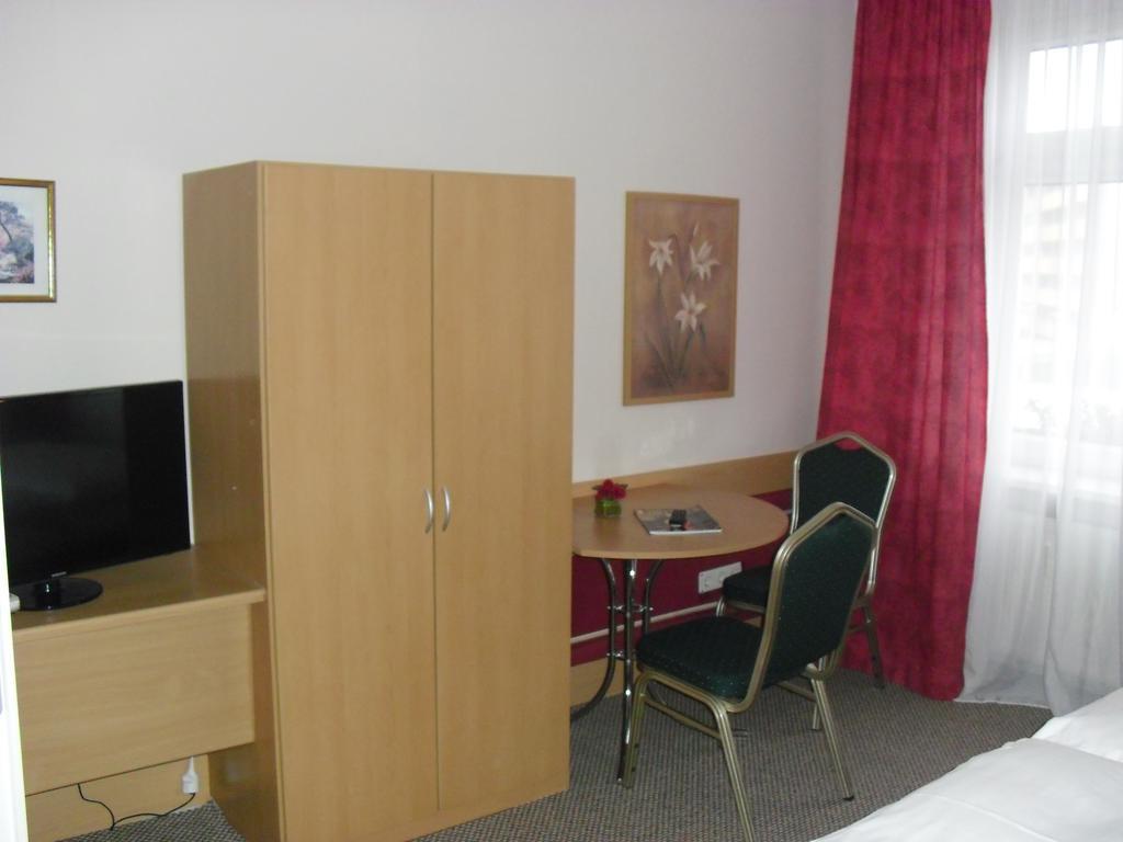 Pension Dresdener Panorama Quarto foto